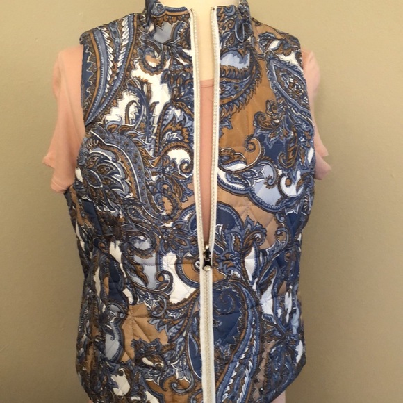 Ruby Rd. Vest. Size PS - Picture 2 of 5